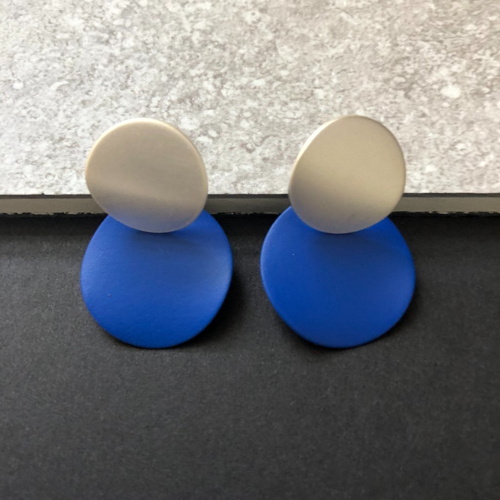 NEW Blue Matte Metal Overlapped Round Shaped Earrings